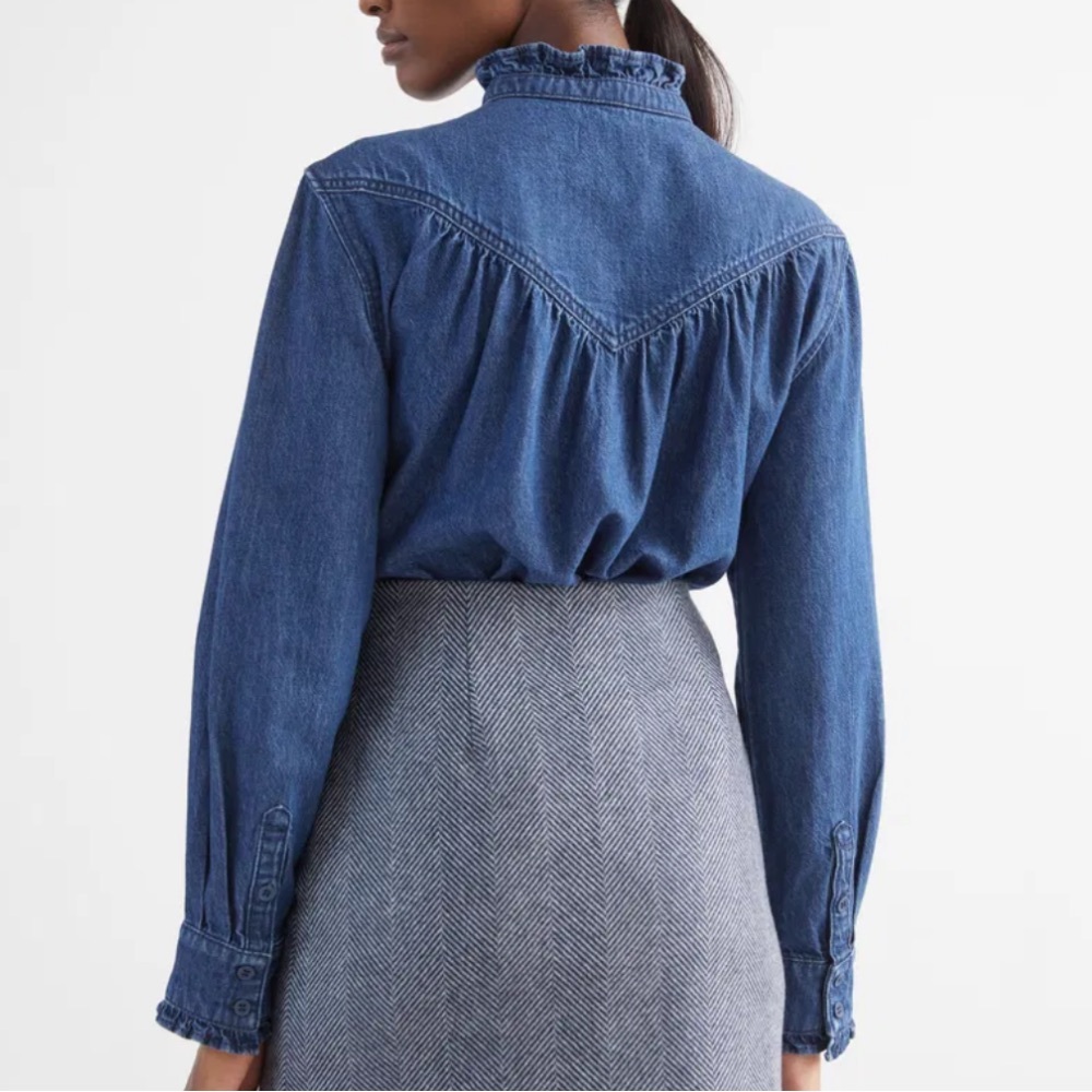 & OTHER STORIES Ruffled Edges Button Down Denim Shirt Size 10 WESTERN INSPIRED